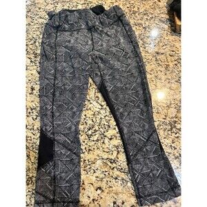 Lululemon pants pace rival crop size 8